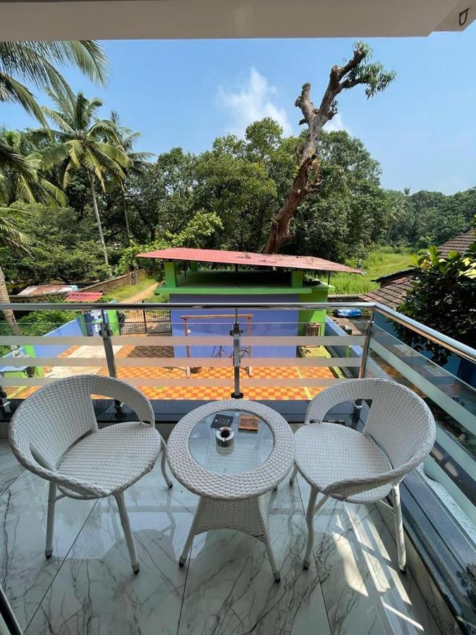 Nirvana Homestays Siolim Exterior foto
